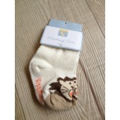 14K015-英國維他命小BB出生嬰兒襪0-3M(獅子款)
